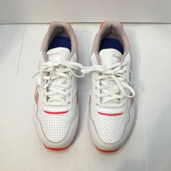 Reebok Women's Classic Harman Ripple Sneaker - Picture 4 of 10